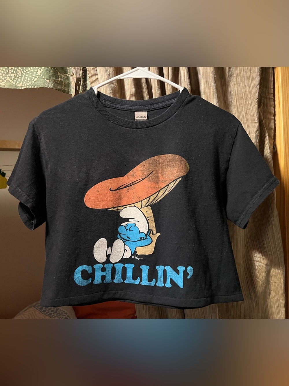 Vintage Gildan Black Smurf 'Chillin'' Mushroom Graphic Tee
